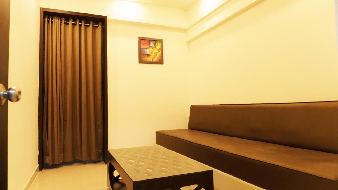 Hotel Max Inn Bhāgalpur Zewnętrze zdjęcie